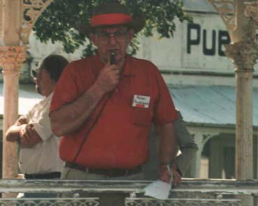 Peter Andrews